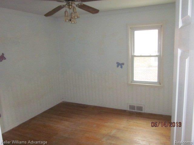 9940 Inkster Road Redford, MI 48239 - Photo 9 of 12 9940 INKSTER RD