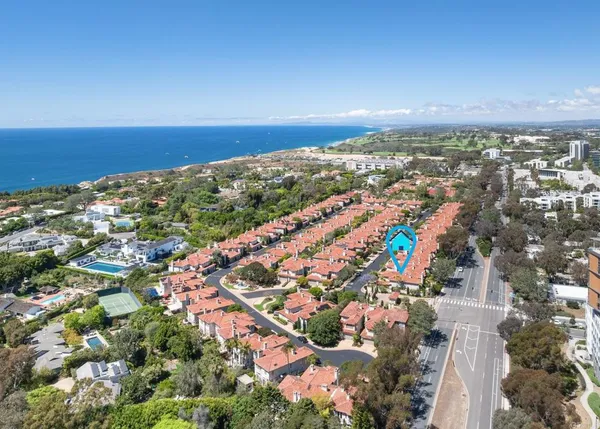 $1,895,000 | 9703 Keeneland Row, La Jolla, CA 92037