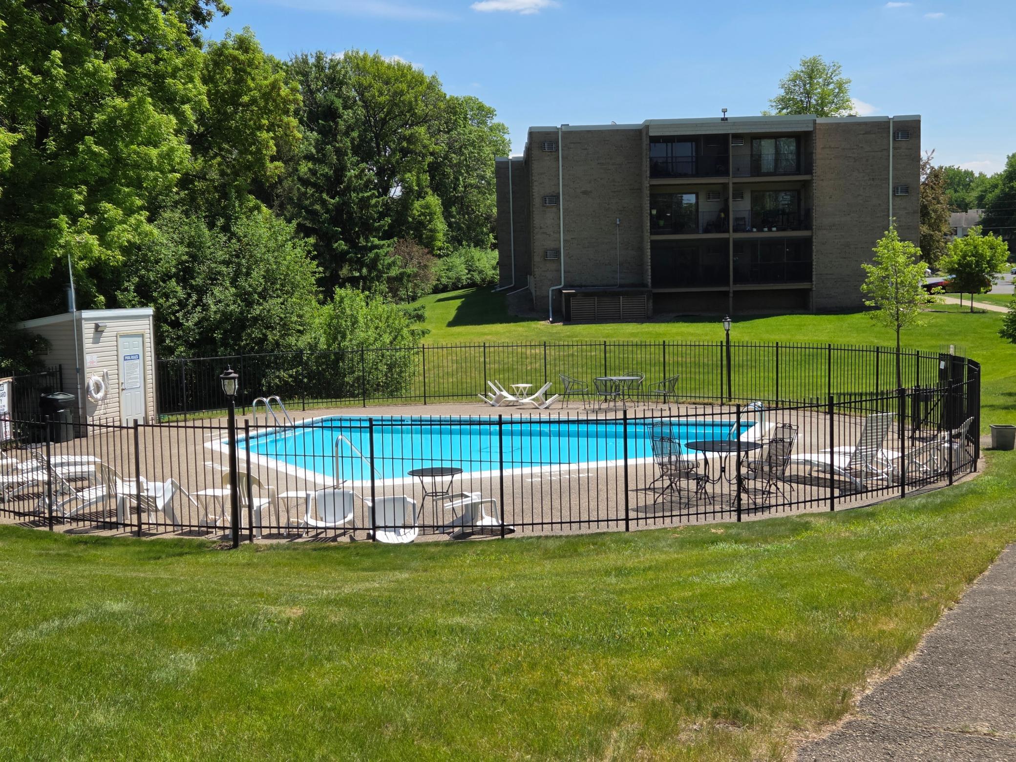 1887 Silver Bell Road, Unit 213 Eagan, MN 55122 - Photo 32 of 34