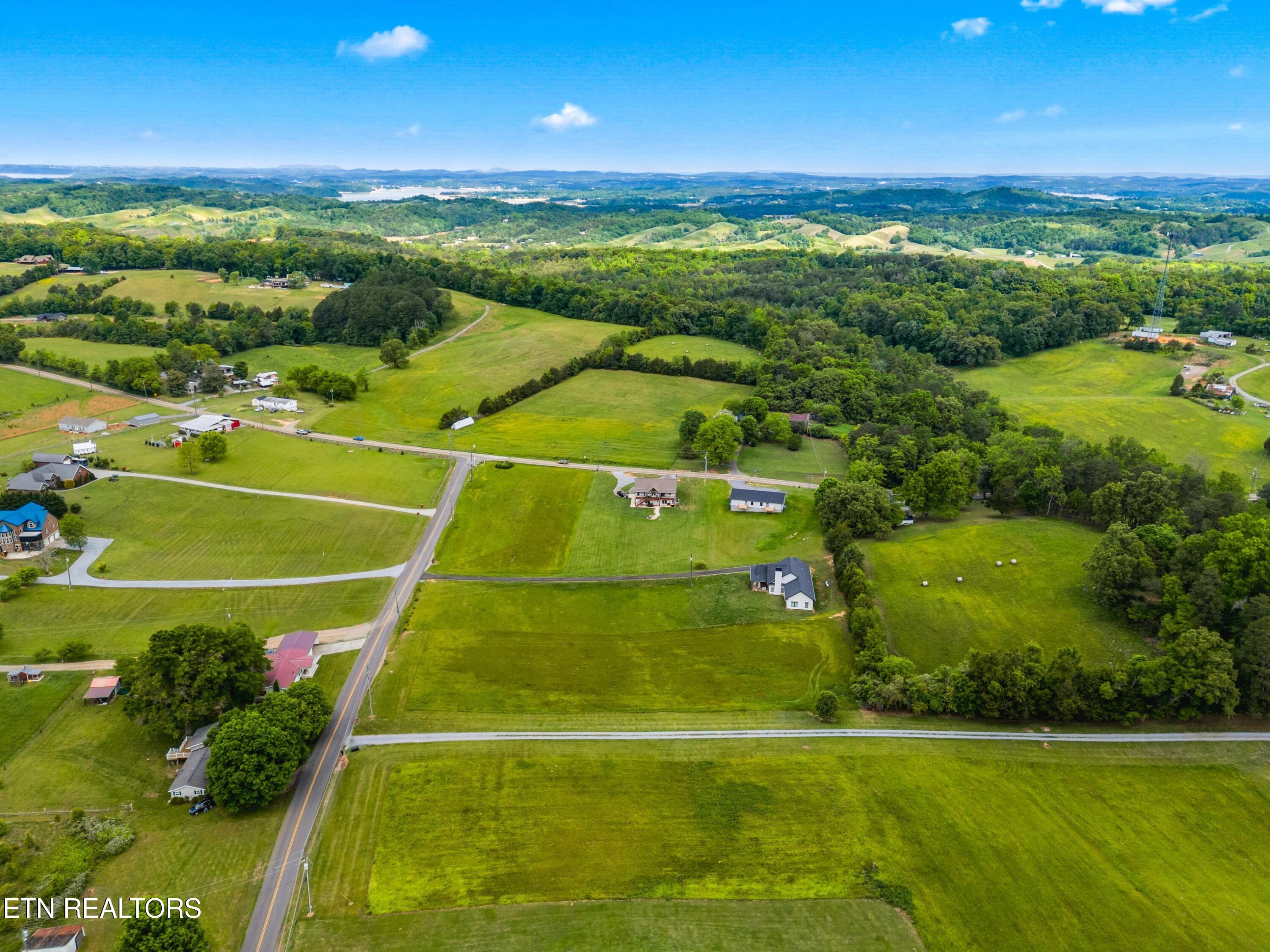 Lot 13 County Line Road Dandridge, TN 37725 - Photo 6 of 14 007