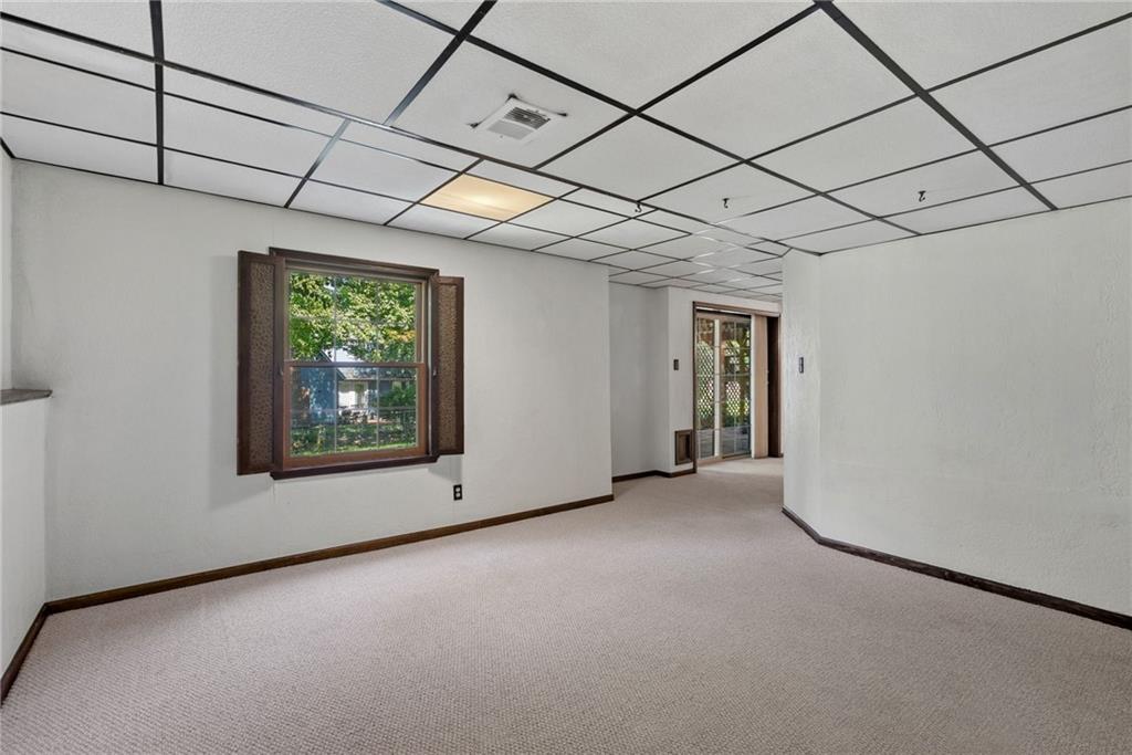 10183 Switzer Road Overland Park, KS 66212 - Photo 38 of 49 Gallery Image 38