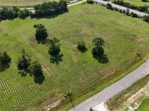 $195,000 | 6881 Rue Des Amis Dr Lake, Lake Charles, LA 70605