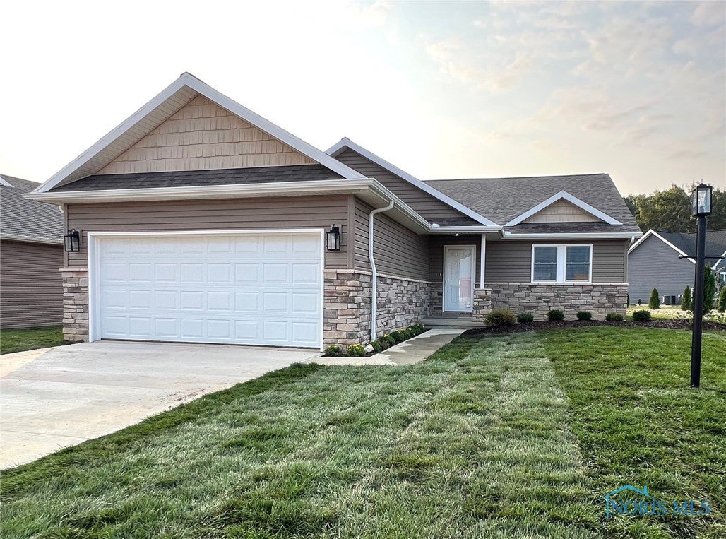 987 Greenbrier Road, Unit 101 Upper Sandusky, OH 43351 - Photo 1 of 38 Gallery Image 1
