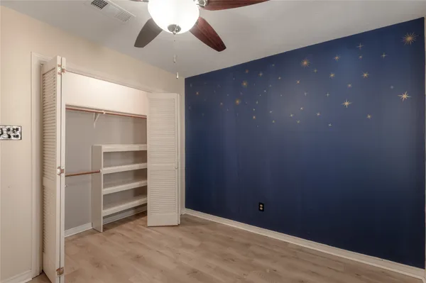 $1,000 | 1401 Ave O, Unit I, Huntsville, TX 77340