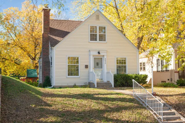 $2,800 | 4020 Ewing Avenue South, Minneapolis, MN 55410