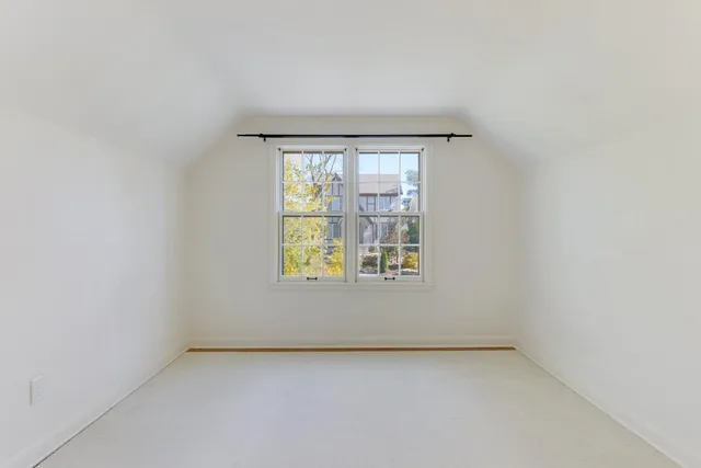 $2,800 | 4020 Ewing Avenue South, Minneapolis, MN 55410