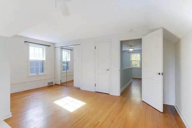 $2,800 | 4020 Ewing Avenue South, Minneapolis, MN 55410