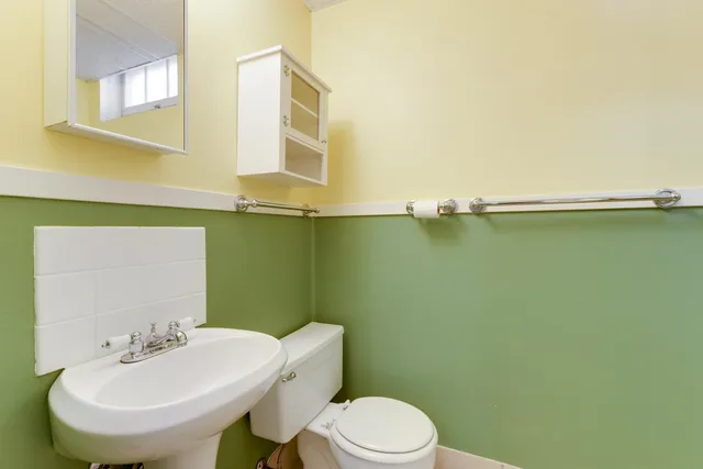 $2,800 | 4020 Ewing Avenue South, Minneapolis, MN 55410