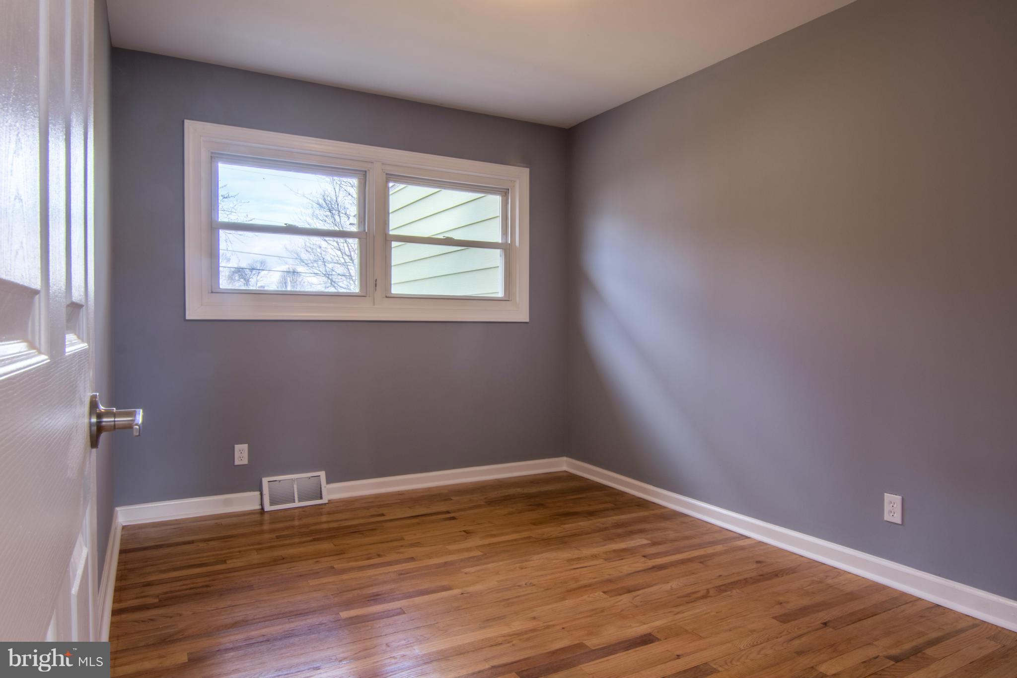 118 Oakmere Road Owings Mills, MD 21117 - Photo 19 of 30 Bedroom