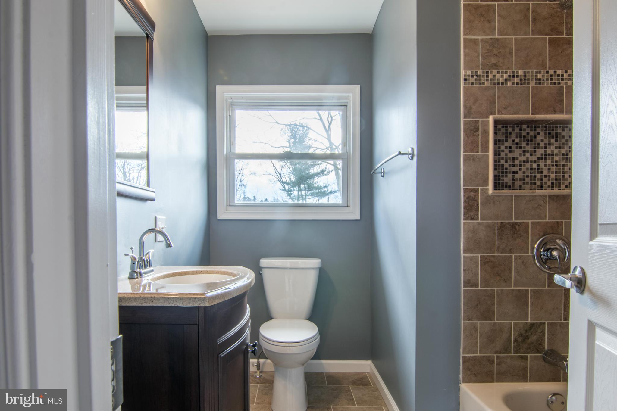 118 Oakmere Road Owings Mills, MD 21117 - Photo 21 of 30 Bath