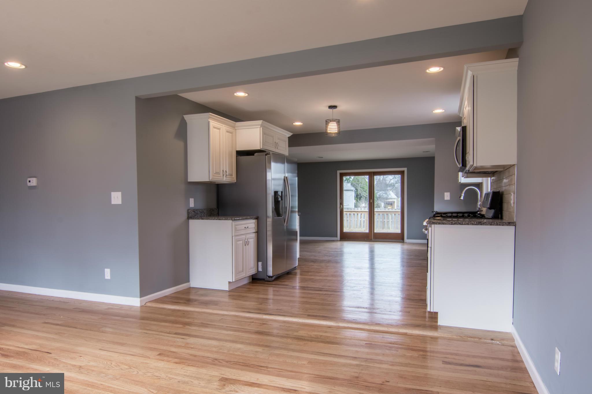 118 Oakmere Road Owings Mills, MD 21117 - Photo 5 of 30 Kitchen