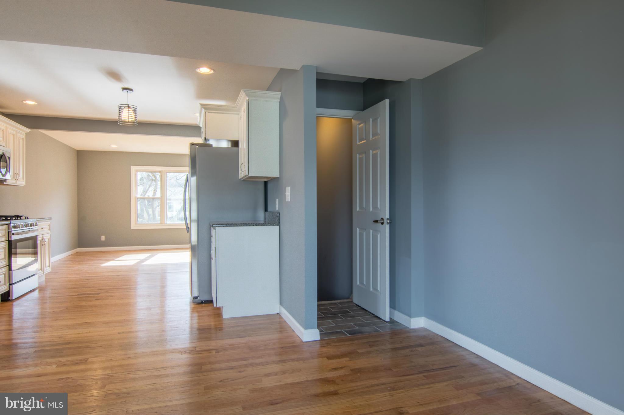 118 Oakmere Road Owings Mills, MD 21117 - Photo 10 of 30 Interior (General)