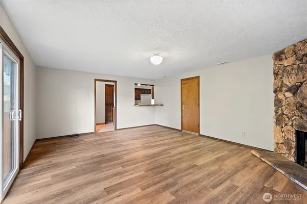 $399,000 | 5628 Finch Drive, Longview, WA 98632