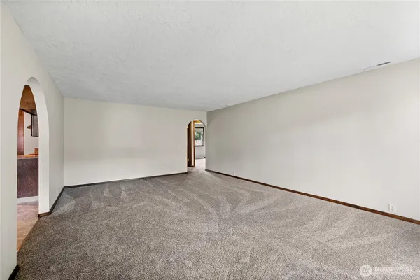 $399,000 | 5628 Finch Drive, Longview, WA 98632