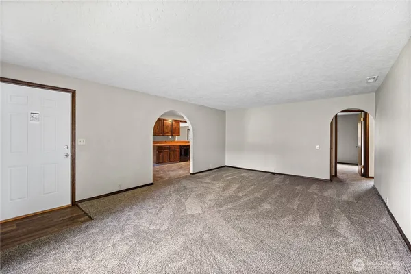 $399,000 | 5628 Finch Drive, Longview, WA 98632