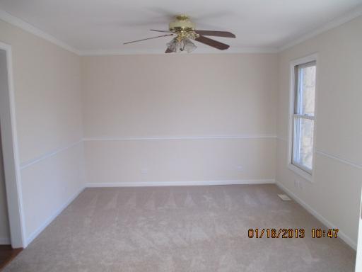 961 Denny Road Sugar Grove, IL 60554 - Photo 4 of 13