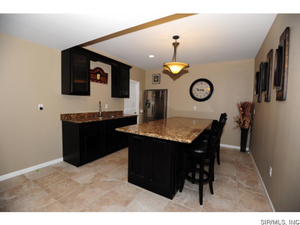 828 Ridge Road Waterloo, IL 62298 - Photo 18 of 36