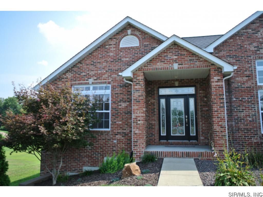 828 Ridge Road Waterloo, IL 62298 - Photo 3 of 36