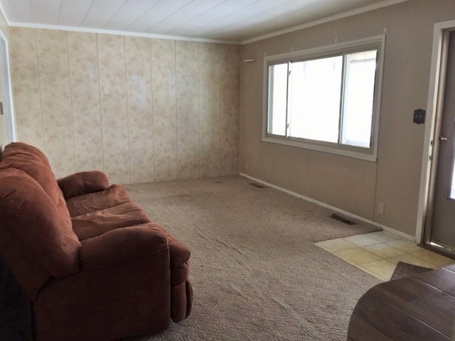 1218 Vienna Boulevard DeKalb, IL 60115 - Photo 8 of 15