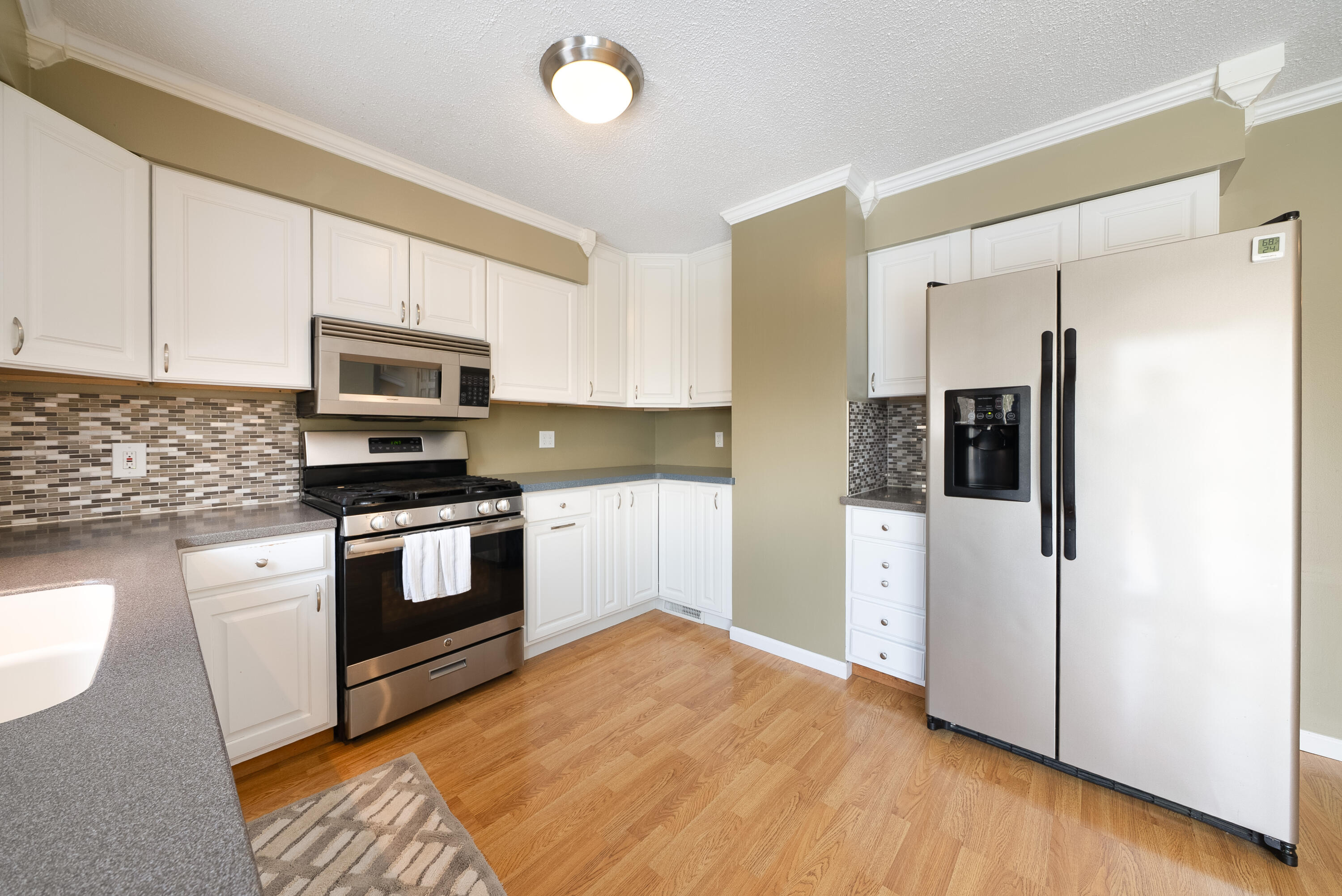 14909 Hickory Street Spring Lake, MI 49456 - Photo 15 of 51 4. Kitchen 1-2