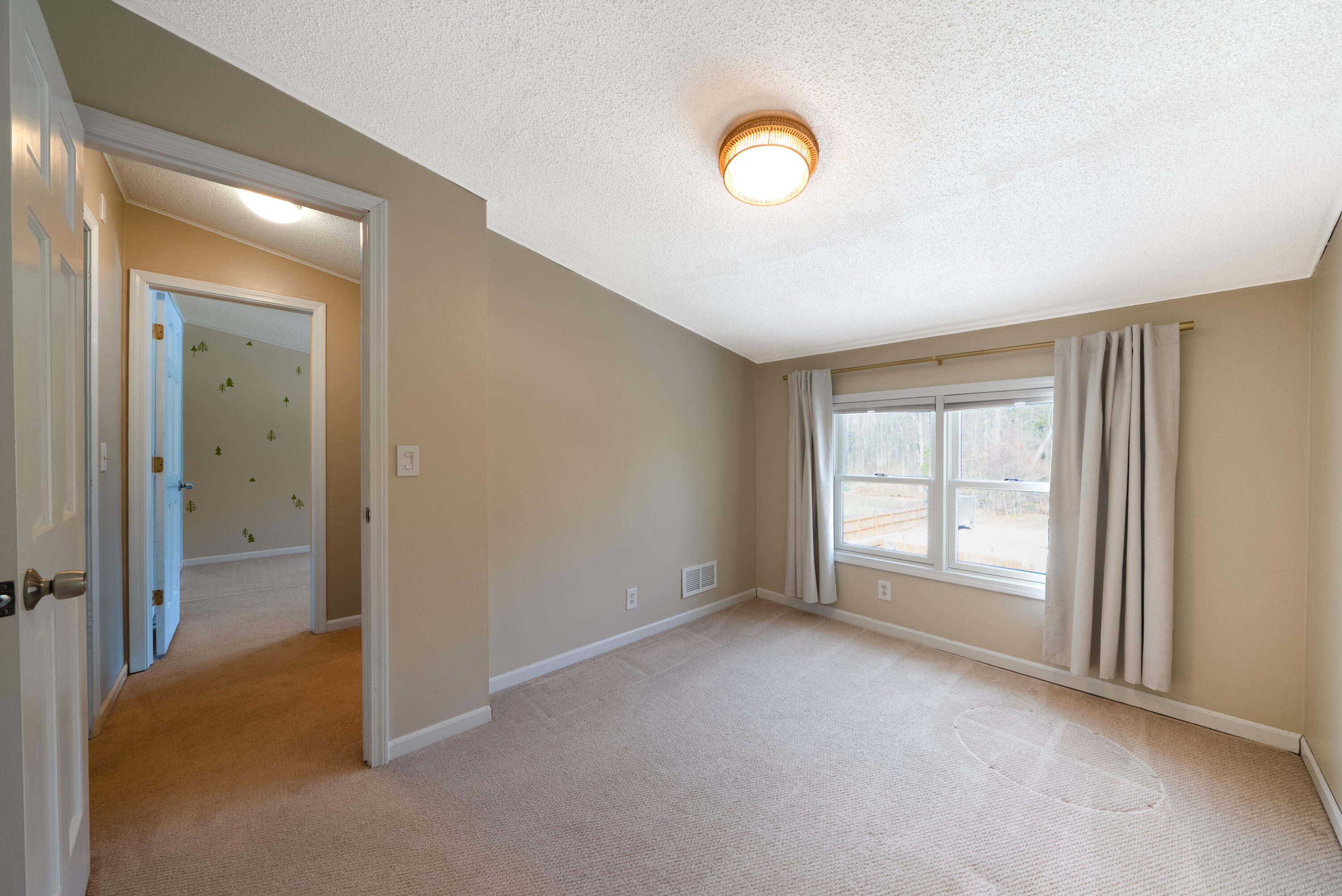 14909 Hickory Street Spring Lake, MI 49456 - Photo 22 of 51 11. Bedroom 2-1