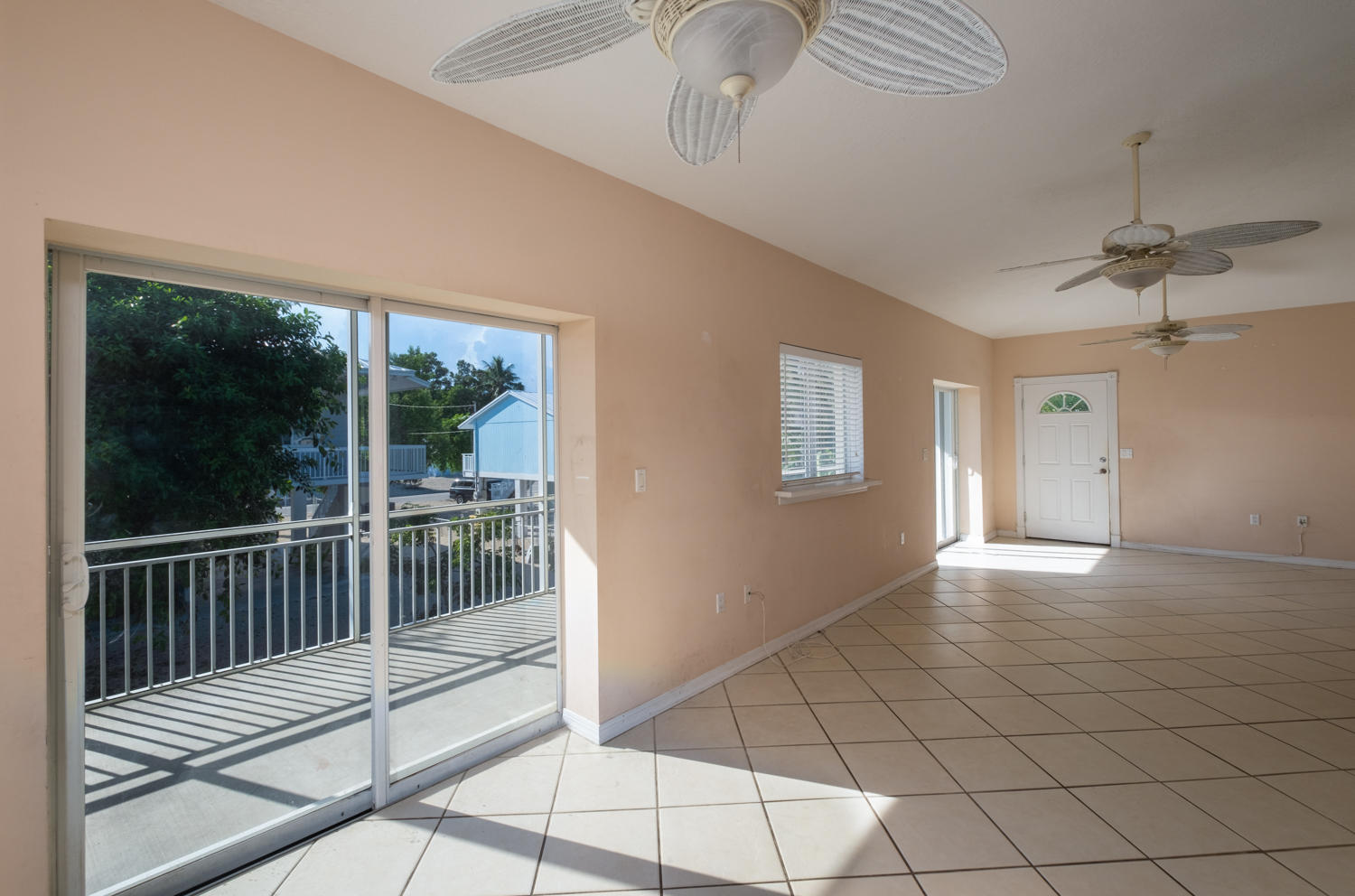 975 Gibraltar Road Key Largo, FL 33037 - Photo 24 of 31 Sliders to Back Patio