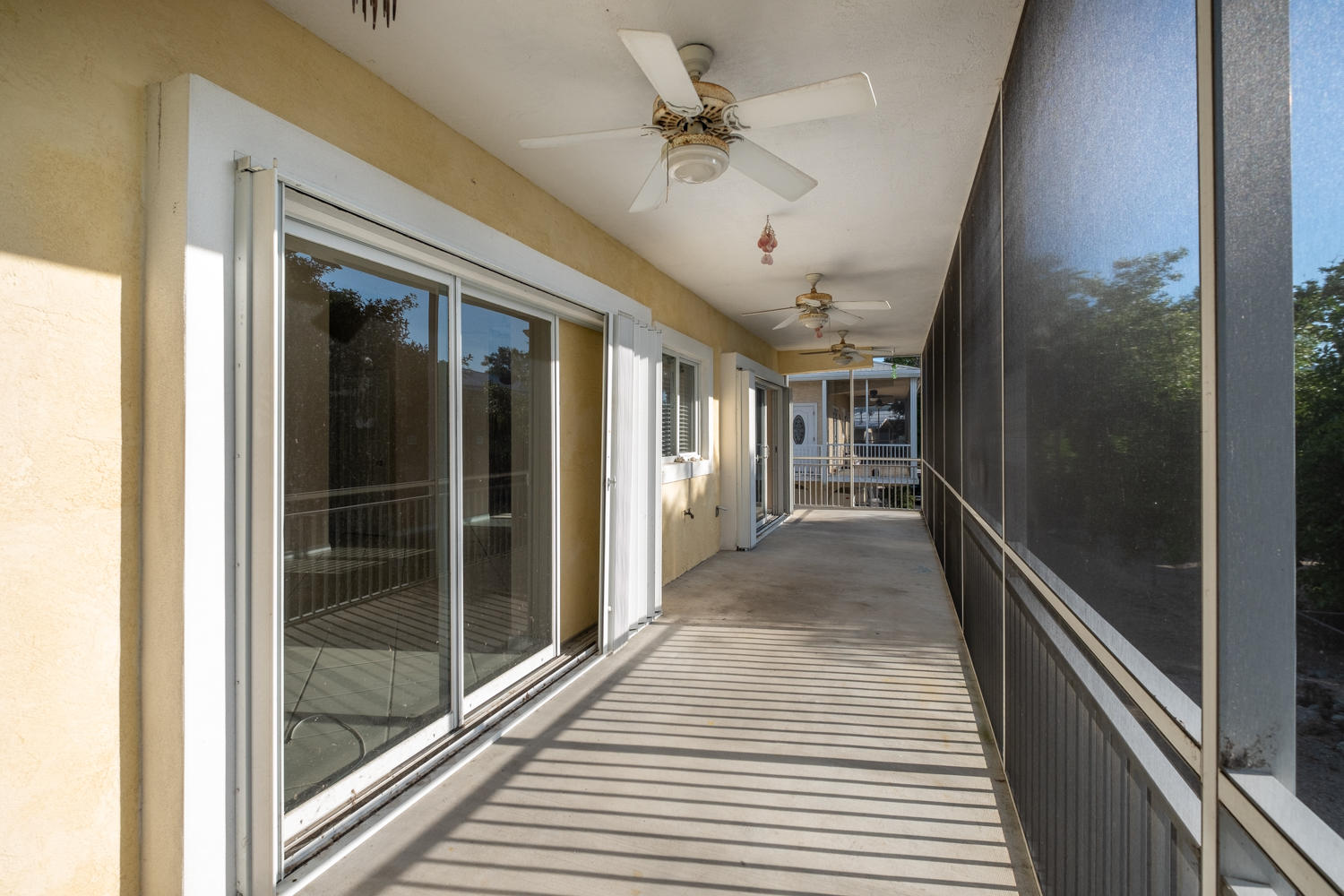 975 Gibraltar Road Key Largo, FL 33037 - Photo 26 of 31 Back Patio