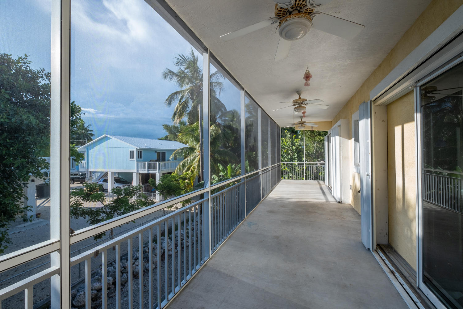 975 Gibraltar Road Key Largo, FL 33037 - Photo 27 of 31 Back Patio