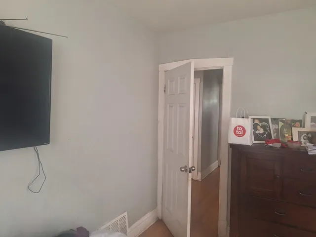 $245,000 | 9351 South Manistee Avenue, Chicago, IL 60617