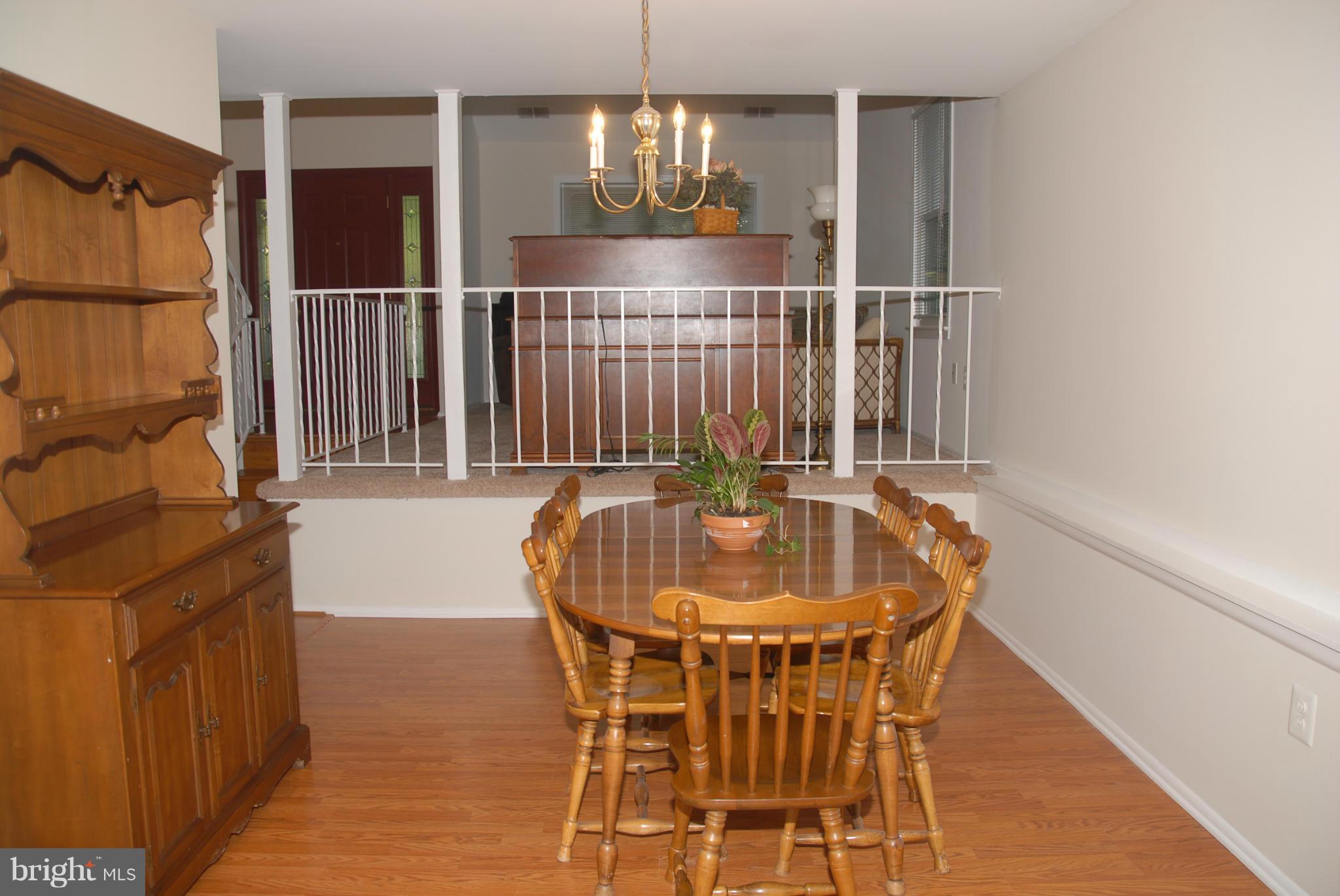 1518 Stuart Road Herndon, VA 20170 - Photo 5 of 16 Dining Room