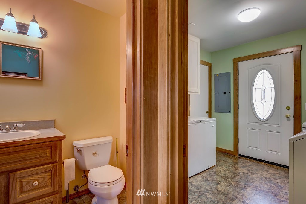 660 East Sleeper Road Oak Harbor, WA 98277 - Photo 19 of 25 Gallery Image 19