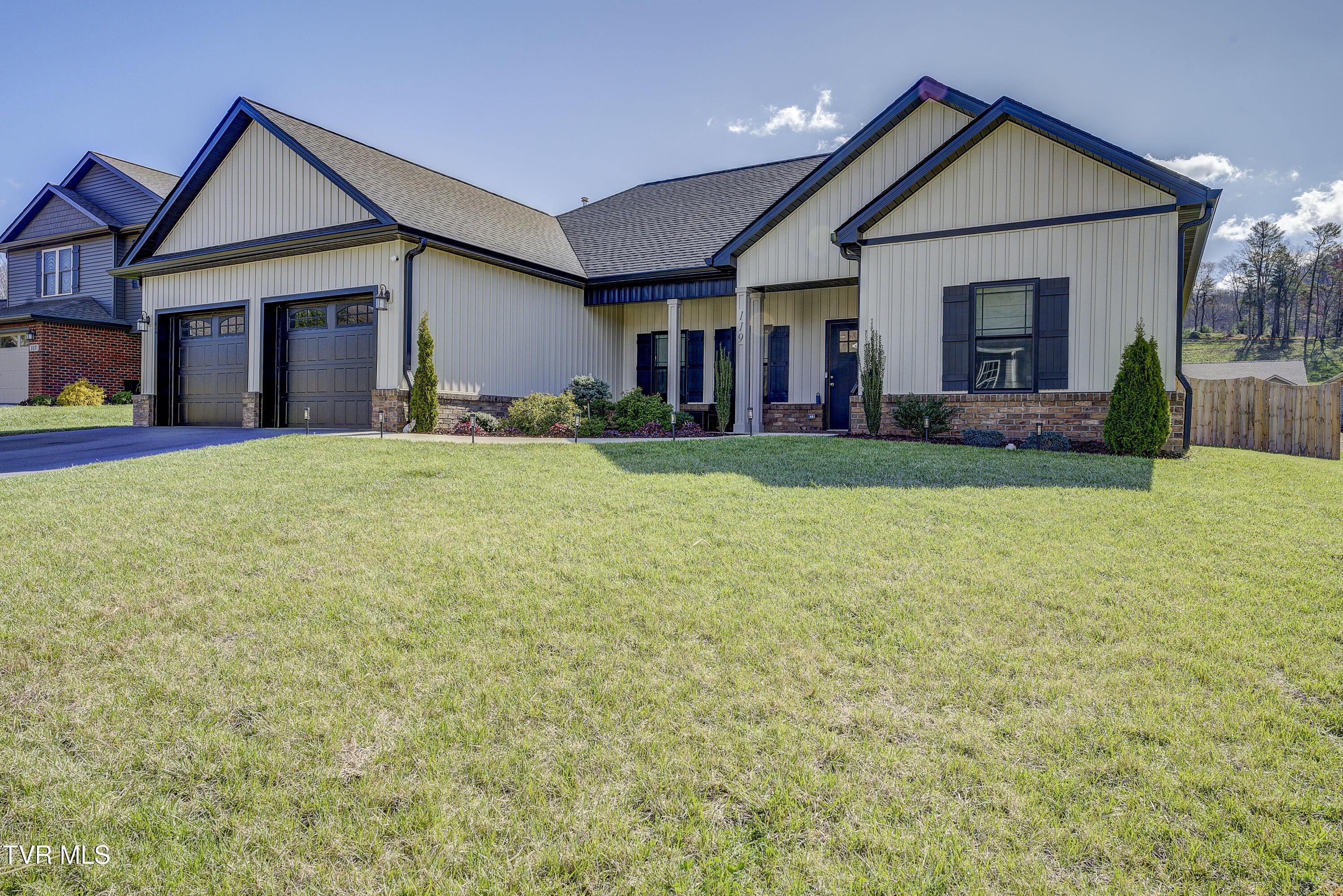 119 Ervin Loop Erwin, TN 37650 - Photo 2 of 43 Ervin-41
