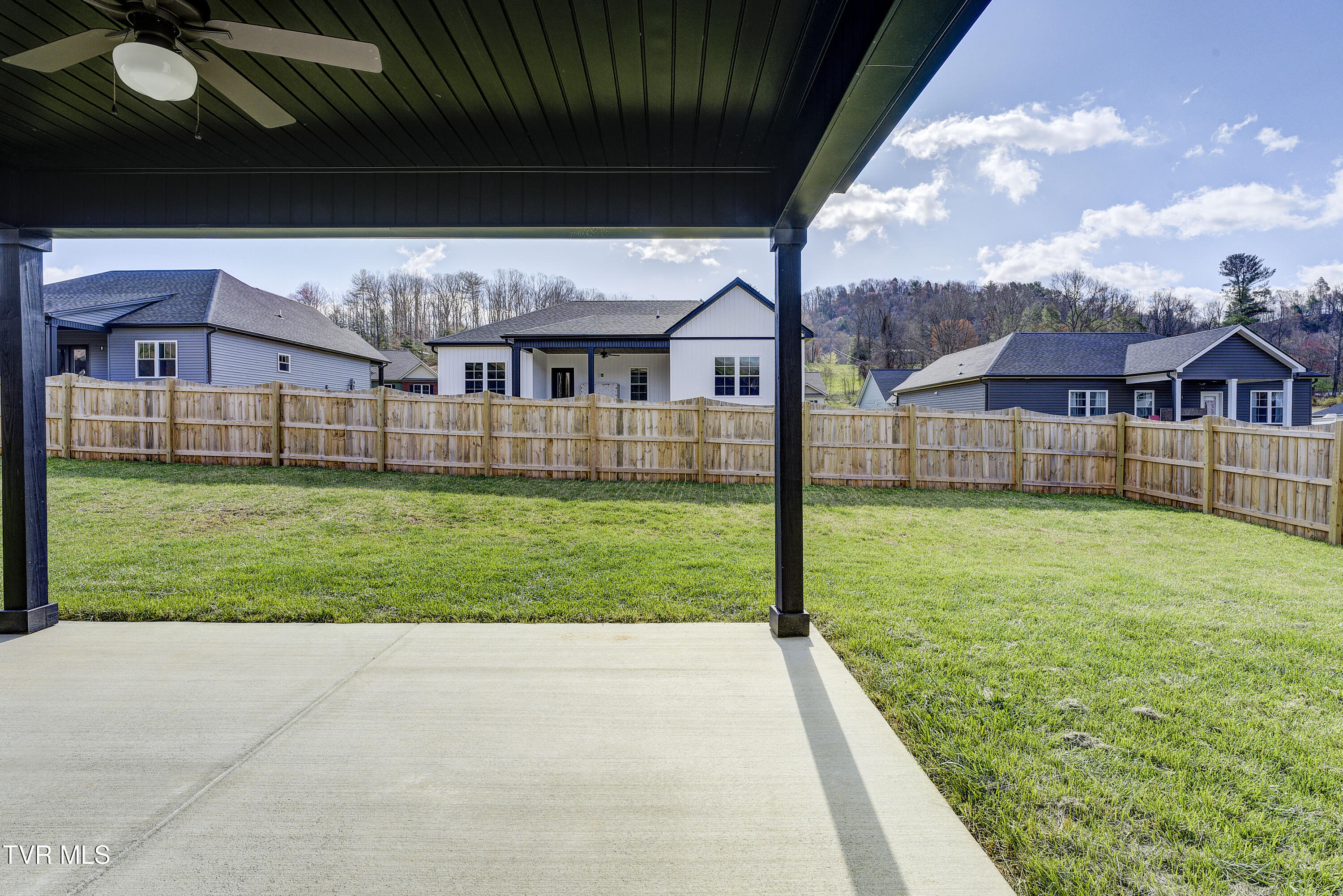 119 Ervin Loop Erwin, TN 37650 - Photo 38 of 43 Ervin-1