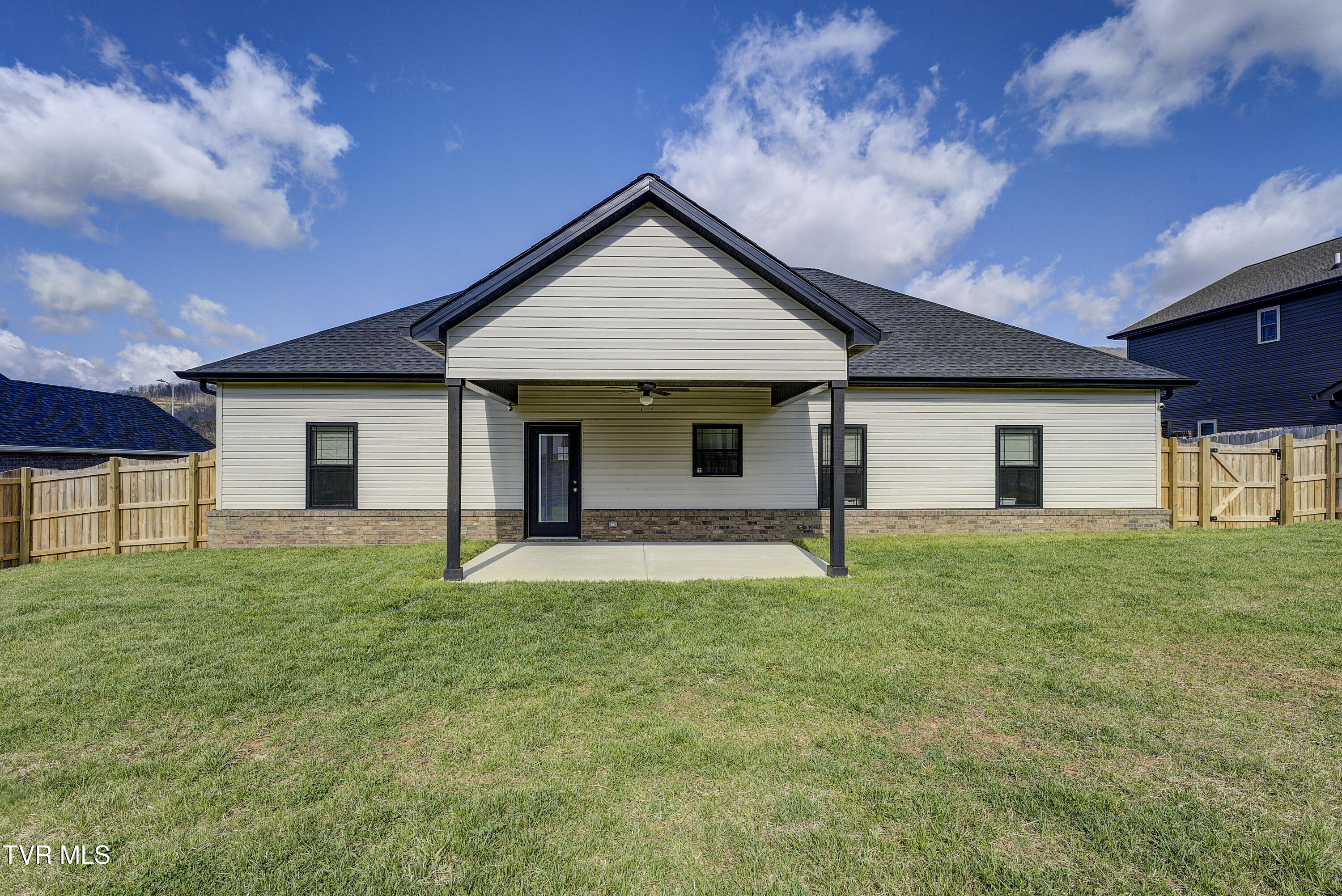 119 Ervin Loop Erwin, TN 37650 - Photo 40 of 43 Ervin-3