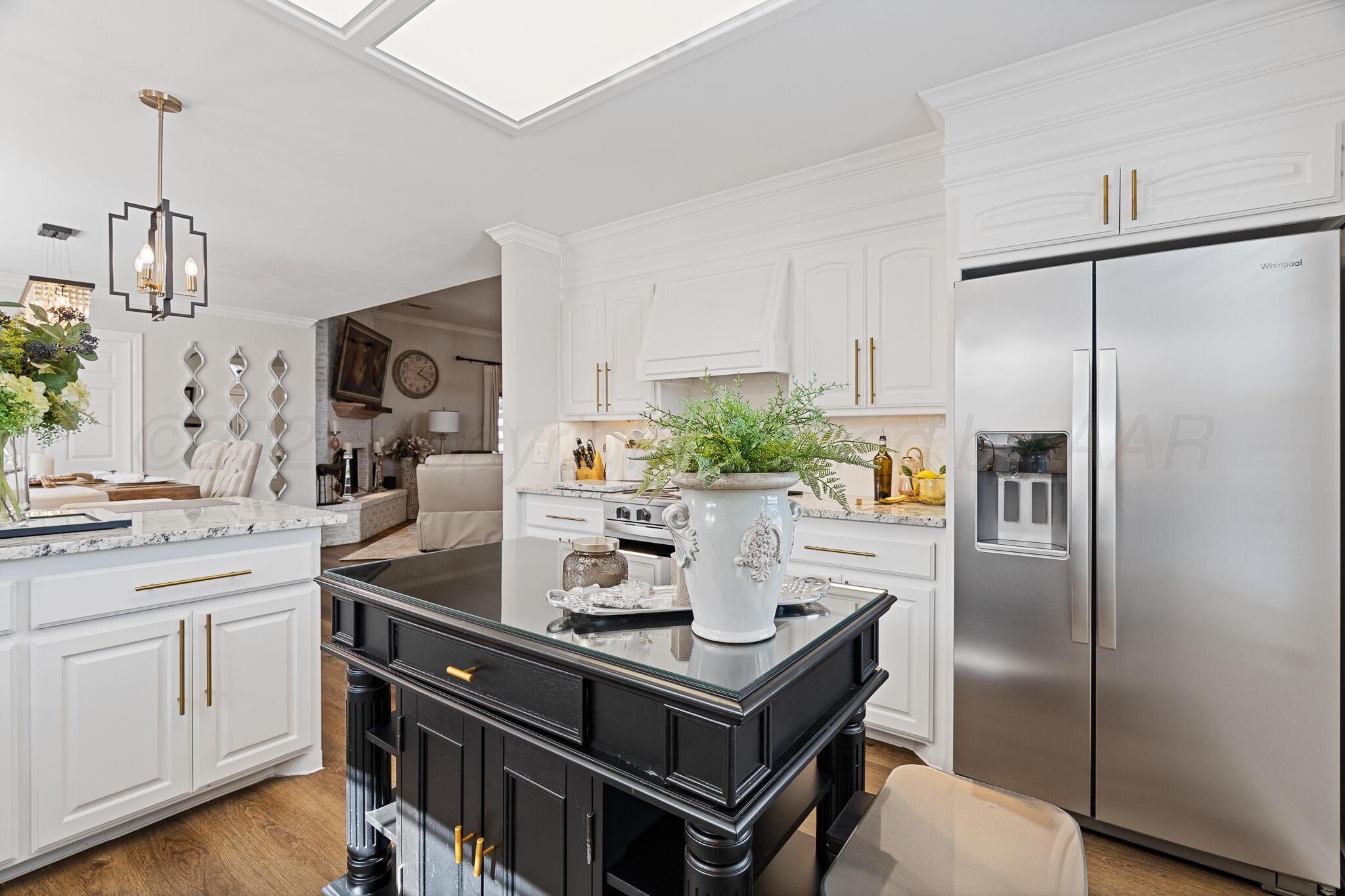 8410 Addison Drive Amarillo, TX 79119 - Photo 11 of 36 8410 Addison-24