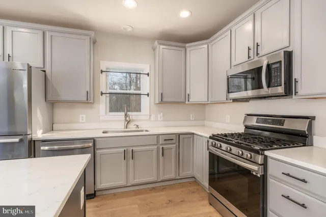 $779,000 | 116 Waypointe Court, Fredericksburg, VA 22406