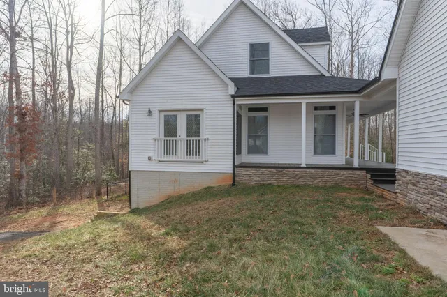 $779,000 | 116 Waypointe Court, Fredericksburg, VA 22406