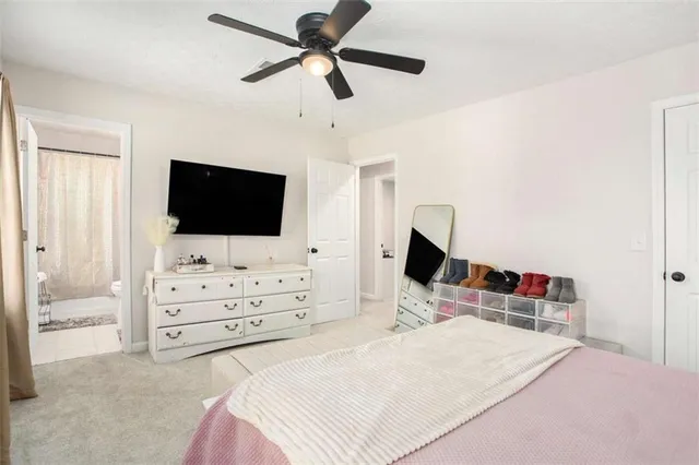 $2,300 | 5656 La Fleur Trail, Stonecrest, GA 30038