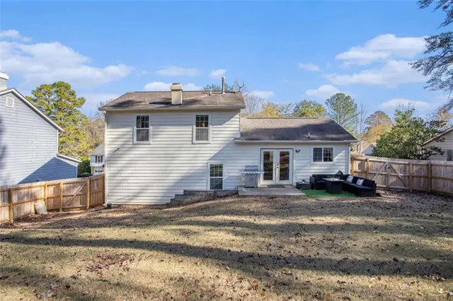 $2,300 | 5656 La Fleur Trail, Stonecrest, GA 30038