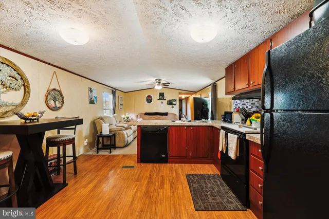 $79,900 | 31301 Shady Acres Lane, Laurel, DE 19956