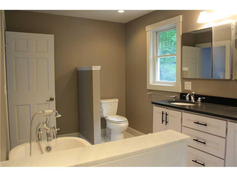 95 Wilson's Cove Road Harpswell, ME 04079 - Photo 13 of 23 Master Bath/Spa.