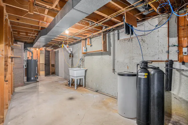 $225,000 | 69548 Eisenhower Road, Sturgis, MI 49091