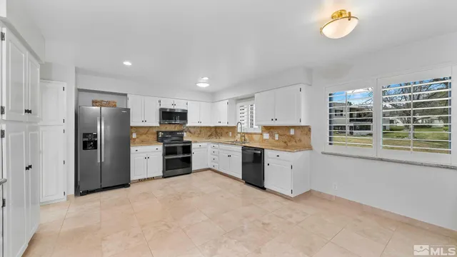 $1,095,000 | 4947 West Lakeridge Terrace, Reno, NV 89509