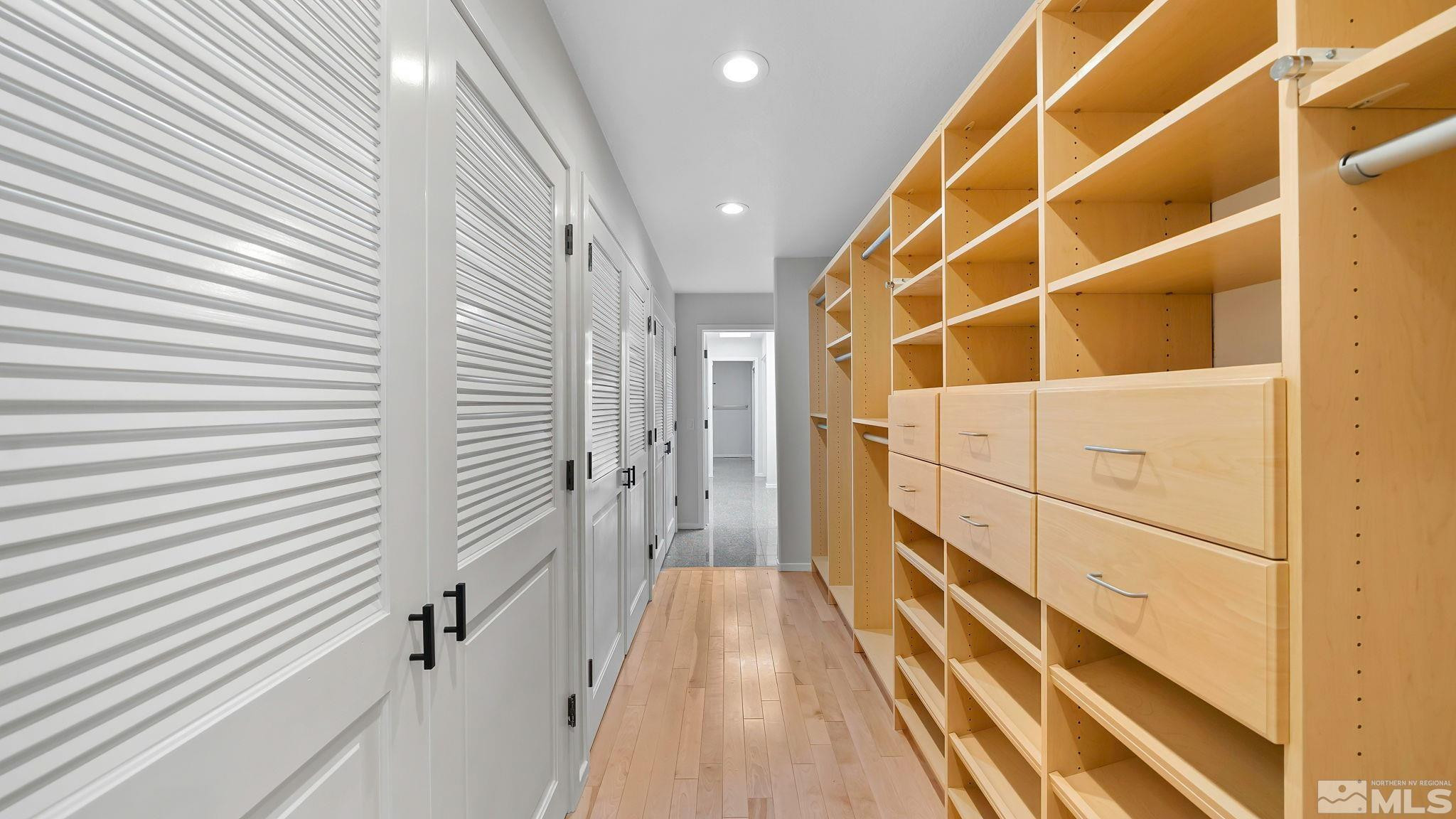 4947 West Lakeridge Terrace Reno, NV 89509 - Photo 35 of 45 Photo 26