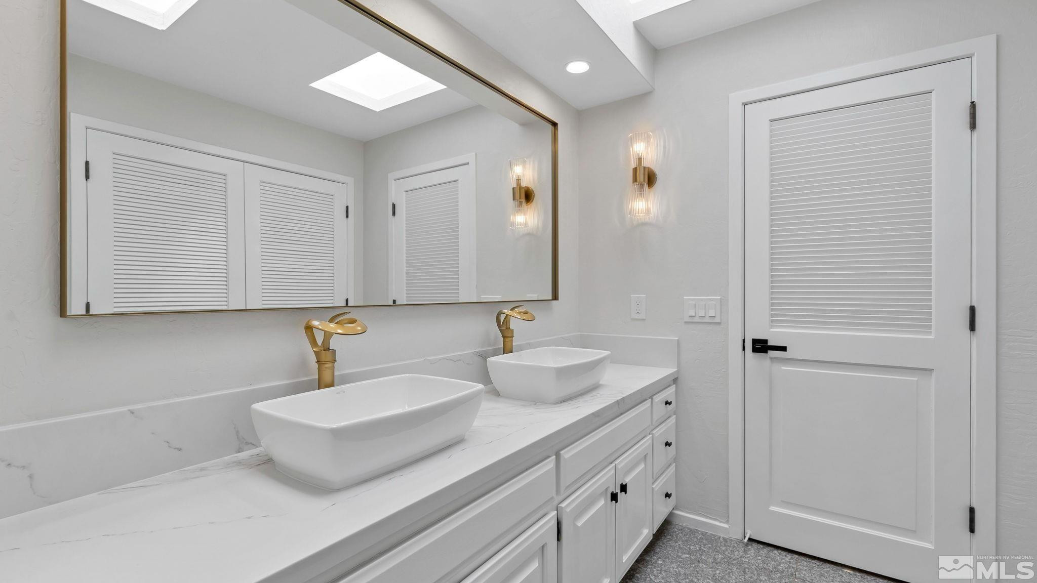 4947 West Lakeridge Terrace Reno, NV 89509 - Photo 36 of 45 Photo 27