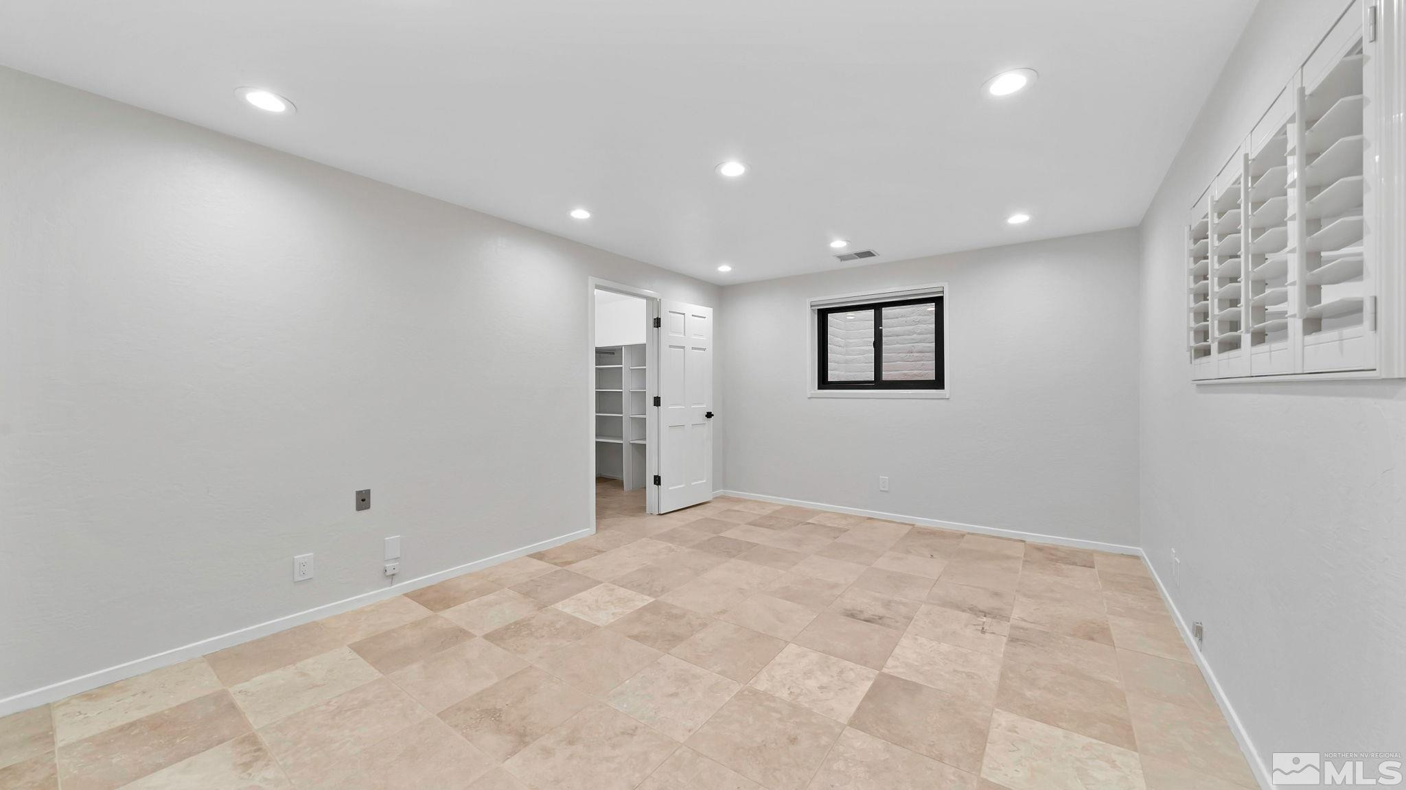 4947 West Lakeridge Terrace Reno, NV 89509 - Photo 39 of 45 Photo 31