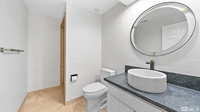 $1,095,000 | 4947 West Lakeridge Terrace, Reno, NV 89509