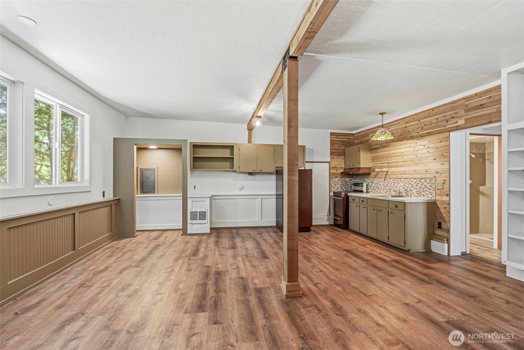 1701 Tower Road Castle Rock, WA 98611 - Photo 3 of 22