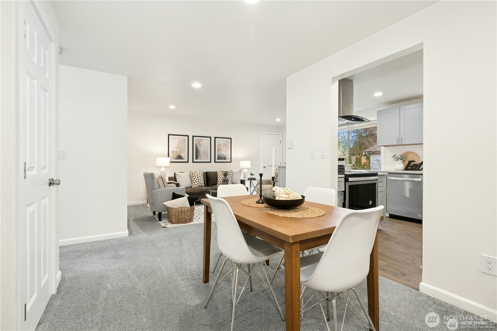 7909 218th Street Southwest, Unit 6 Edmonds, WA 98026 - Photo 10 of 21
