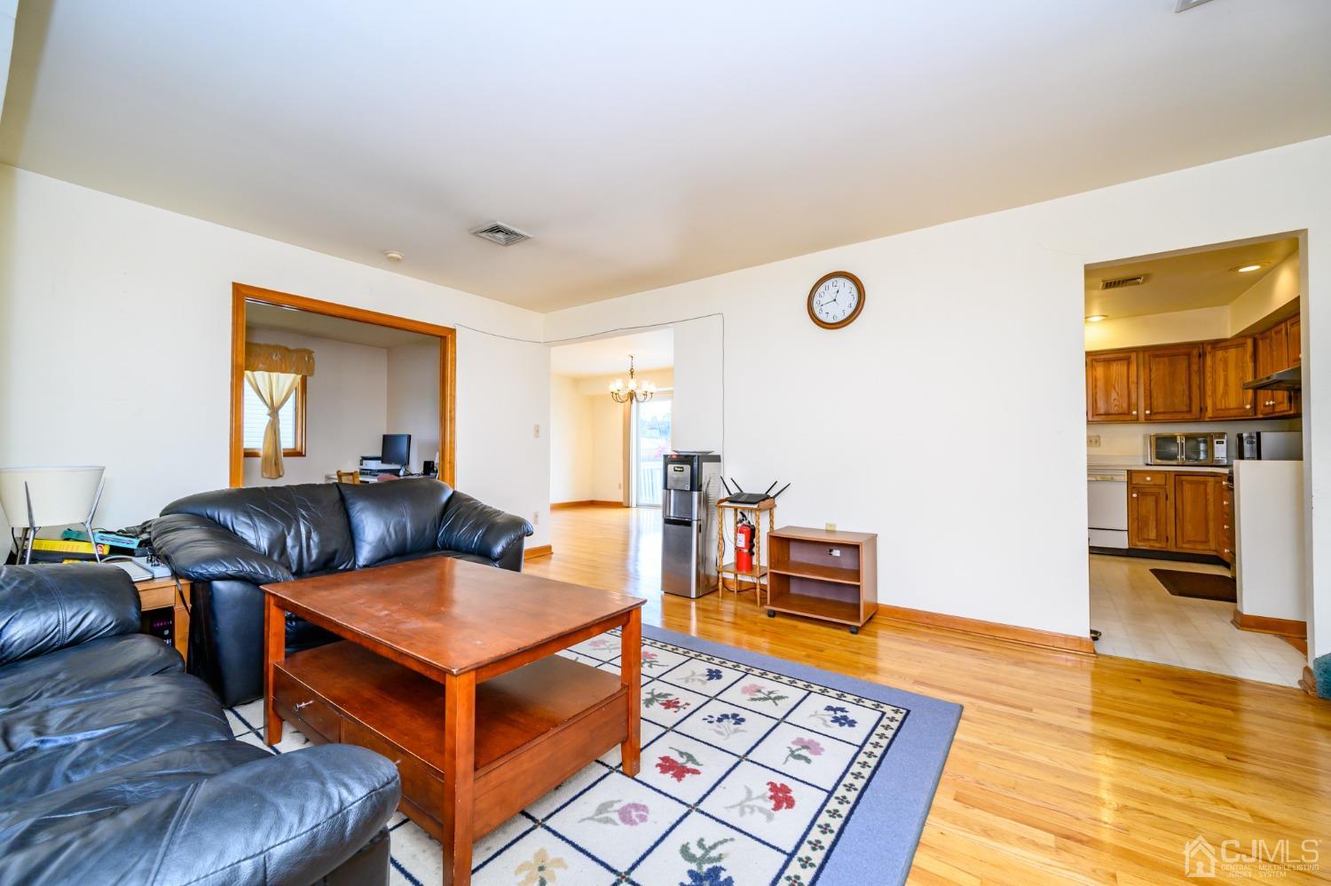 66 Rieder Road Edison, NJ 08817 - Photo 7 of 52 Gallery Image 7